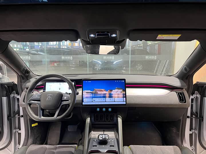 Фото 16 - BYD Song L