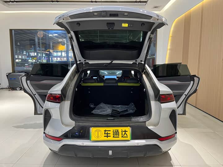 Фото 20 - BYD Song L