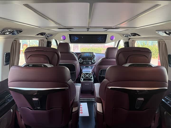 Фото 14 - Mercedes-Benz Vito