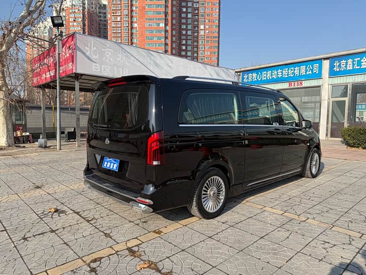 Фото 18 - Mercedes-Benz Vito