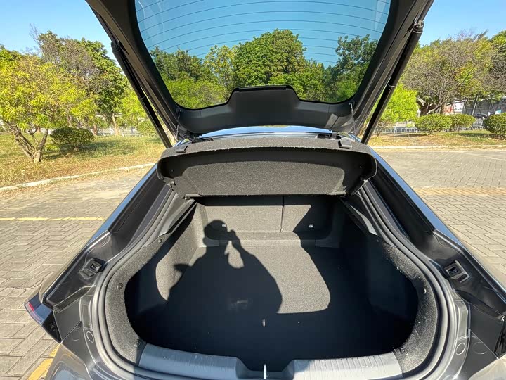 Фото 15 - Changan UNI-V