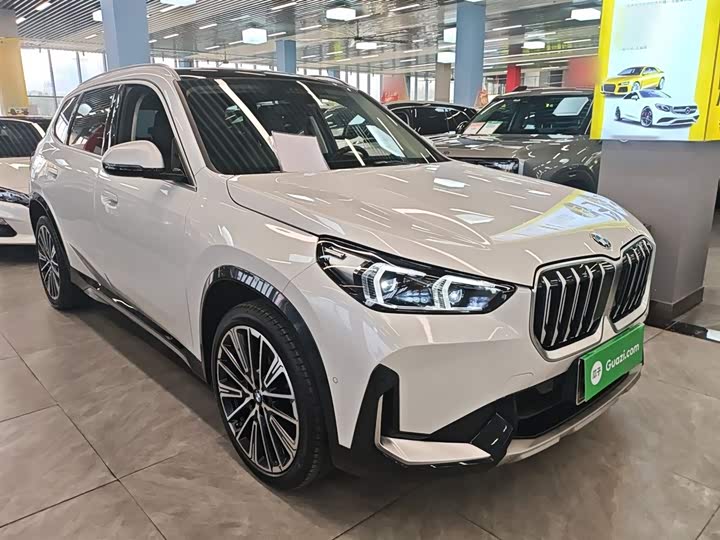 Фото 4 - BMW X1