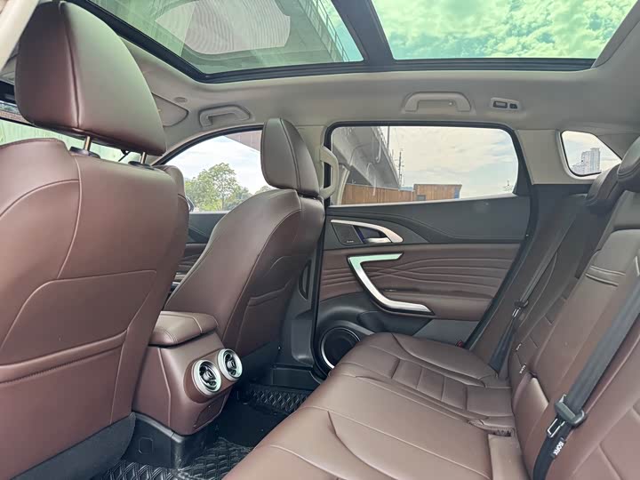 Фото 6 - Wey VV7