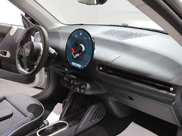 Фото 13 - Mini Cooper