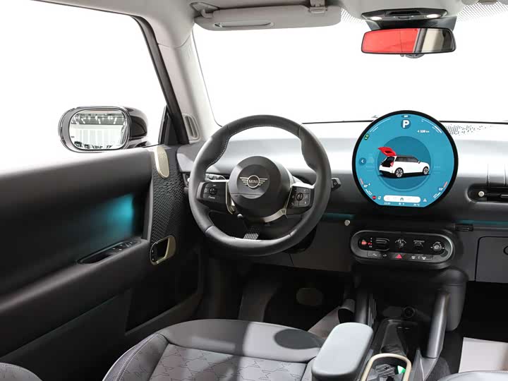 Фото 18 - Mini Cooper