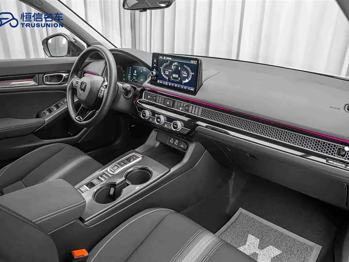 Фото 14 - Honda Civic