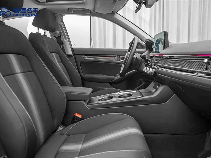 Фото 15 - Honda Civic