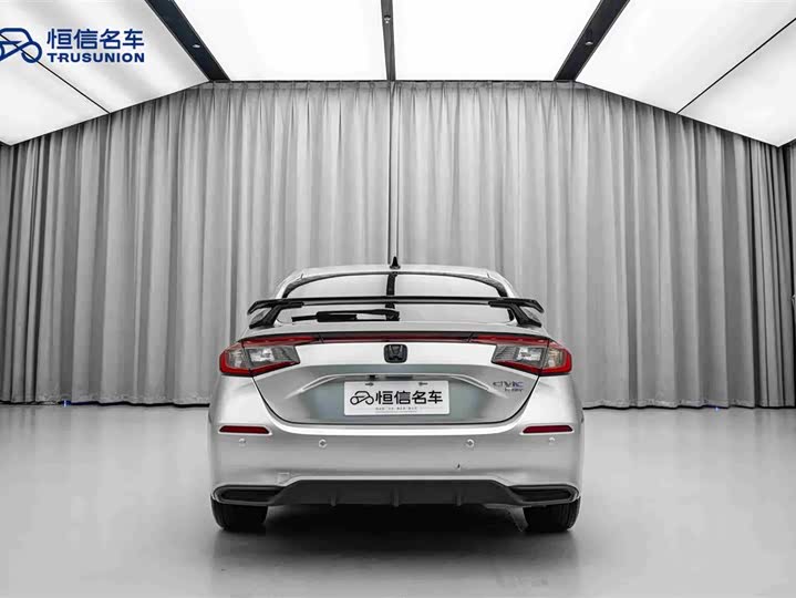 Фото 6 - Honda Civic