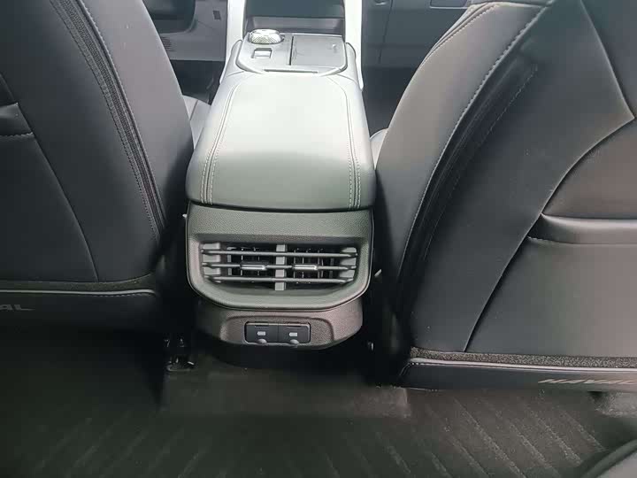 Фото 12 - Haval H6