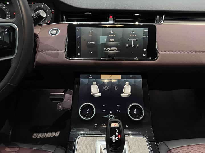 Фото 13 - Land Rover Range Rover Evoque L