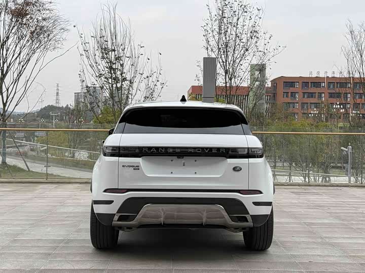 Фото 21 - Land Rover Range Rover Evoque L