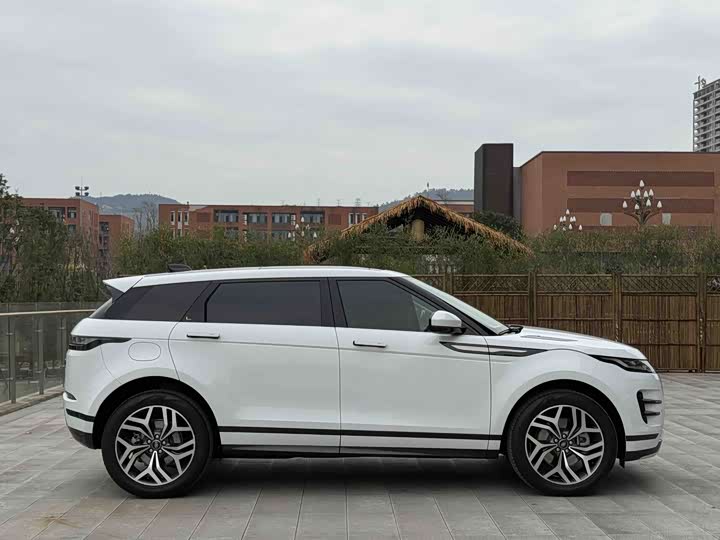 Фото 23 - Land Rover Range Rover Evoque L