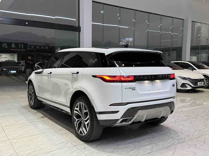 Фото 6 - Land Rover Range Rover Evoque L