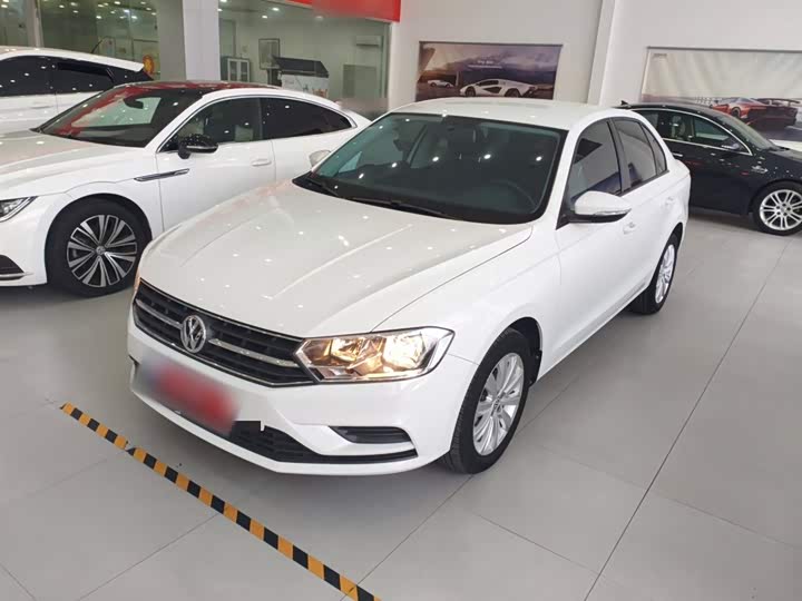 Фото 2 - Volkswagen Bora