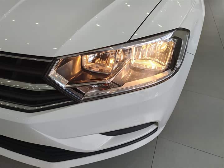 Фото 24 - Volkswagen Bora