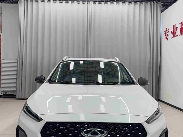 Фото 2 - Chery Tiggo 3x