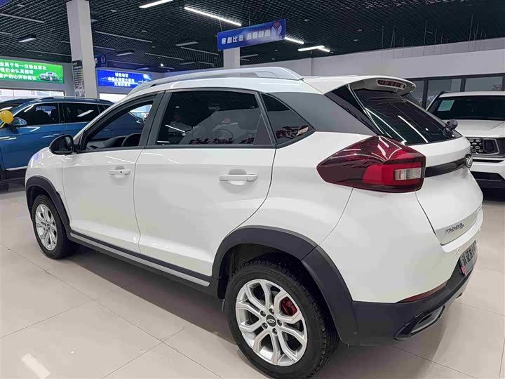 Фото 6 - Chery Tiggo 3x