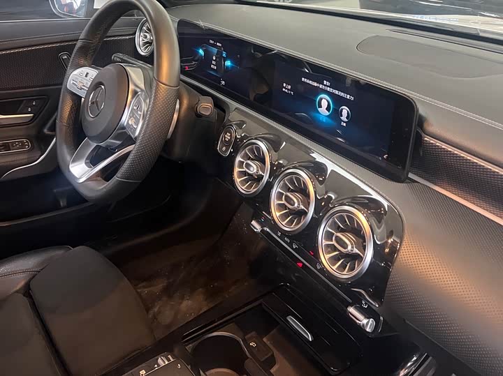 Фото 11 - Mercedes-Benz A-Class