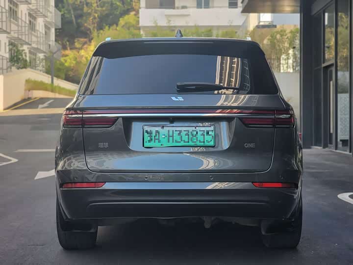 Фото 5 - LiXiang One