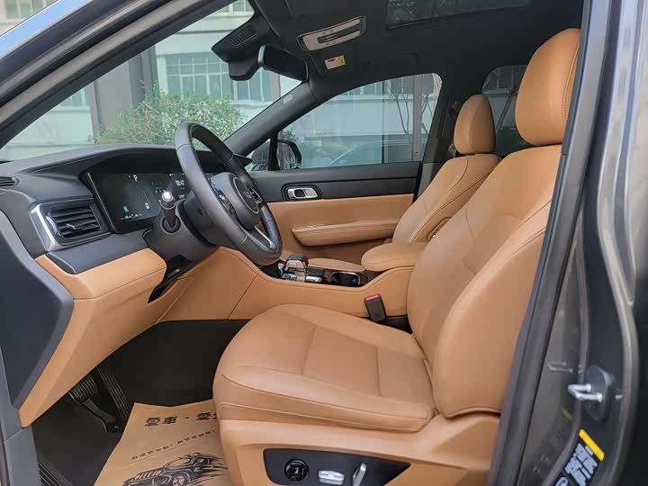 Фото 7 - LiXiang One