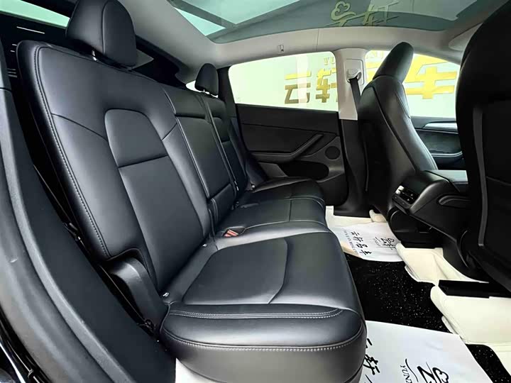 Фото 20 - Tesla Model Y