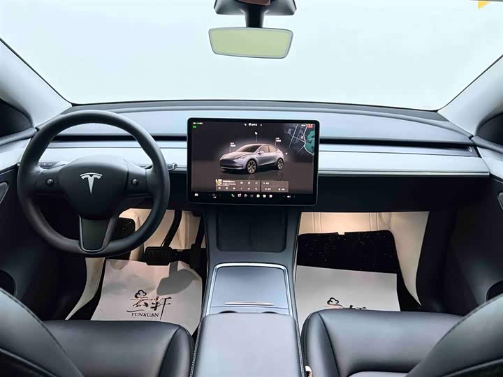 Фото 23 - Tesla Model Y