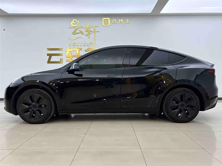 Фото 5 - Tesla Model Y