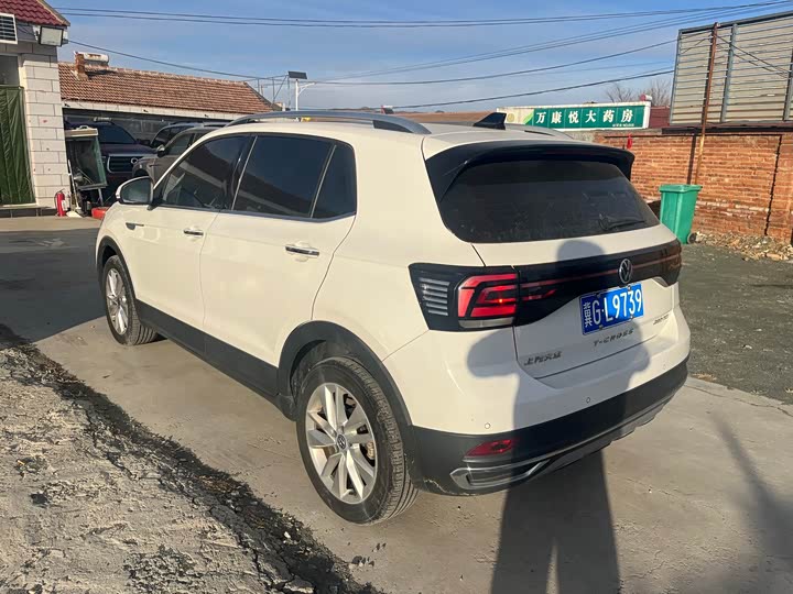 Фото 2 - Volkswagen T-Cross