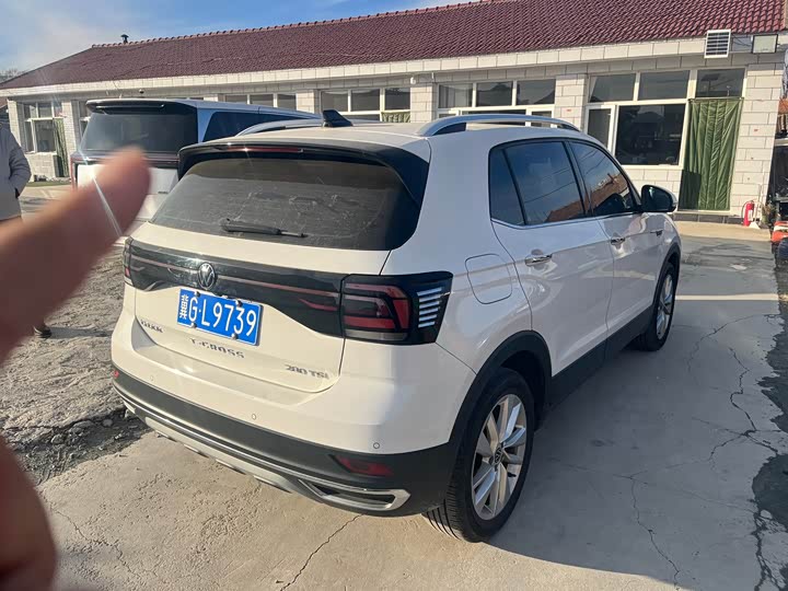 Фото 5 - Volkswagen T-Cross