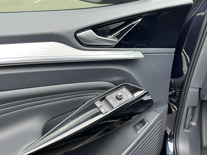 Фото 14 - Volkswagen ID.4 Crozz