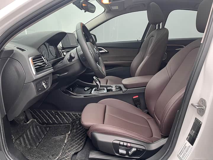 Фото 18 - BMW 1 Series