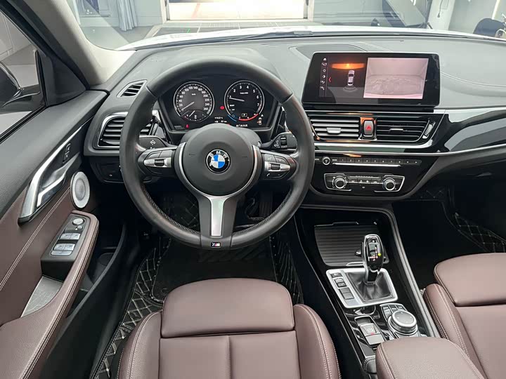 Фото 21 - BMW 1 Series