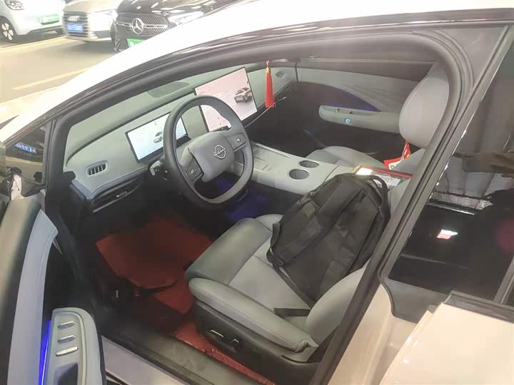 Фото 15 - Nissan N7