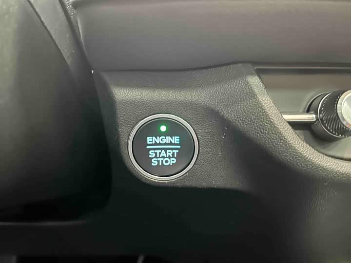 Фото 4 - Ford Mondeo