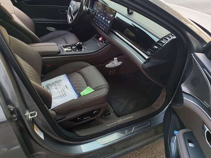 Фото 8 - BYD Han