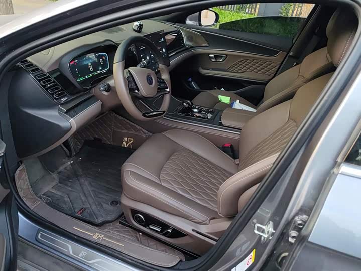 Фото 9 - BYD Han