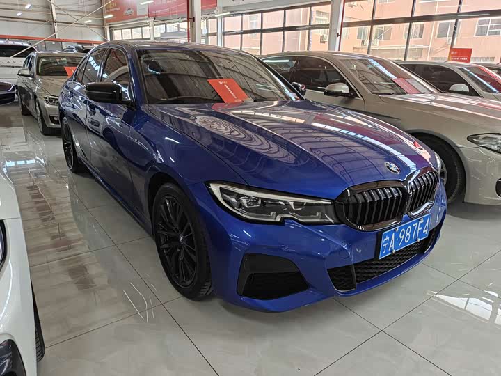 Фото 3 - BMW 3 Series