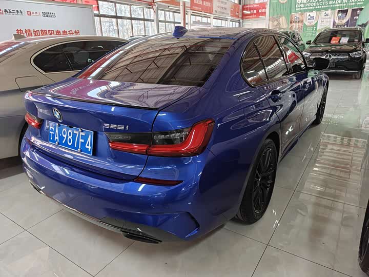 Фото 9 - BMW 3 Series