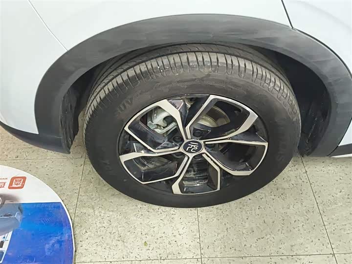 Фото 26 - BYD Yuan Plus