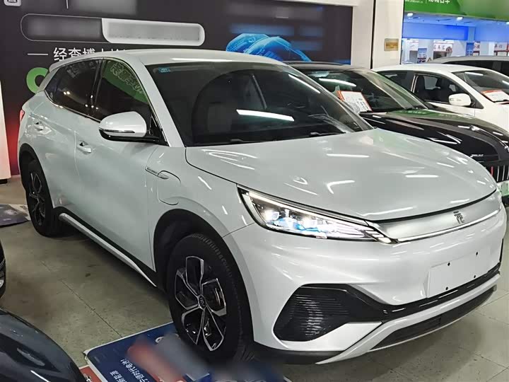 Фото 4 - BYD Yuan Plus