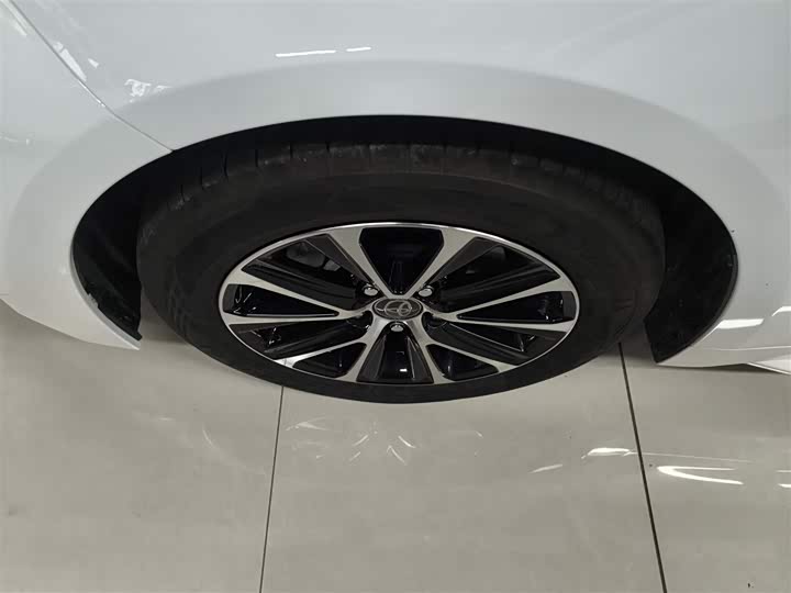 Фото 23 - Toyota Levin