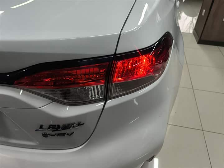 Фото 8 - Toyota Levin