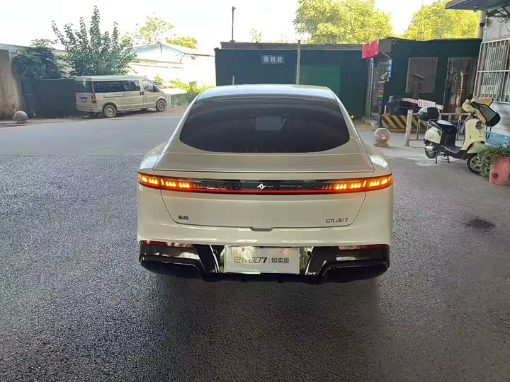 Фото 8 - Dongfeng Yipai eπ 007