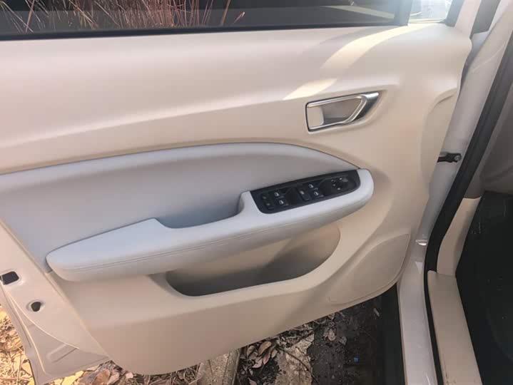 Фото 7 - Leapmotor T03