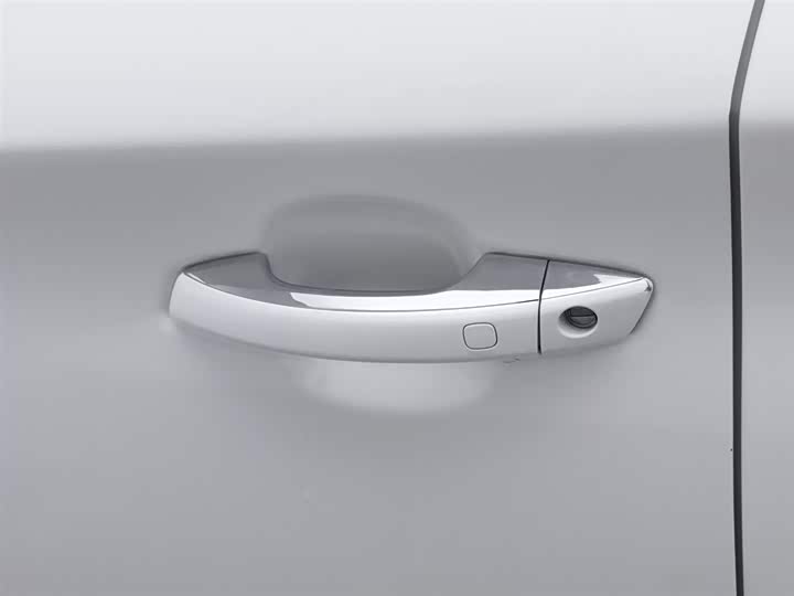 Фото 18 - BYD Song Max