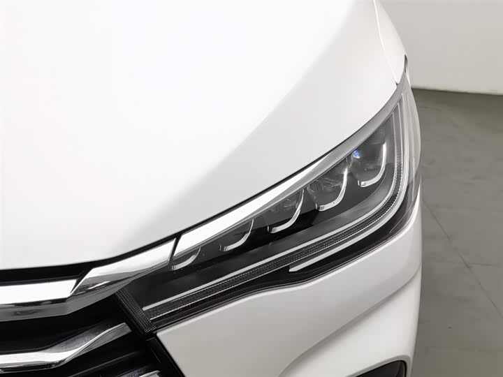 Фото 7 - BYD Song Max