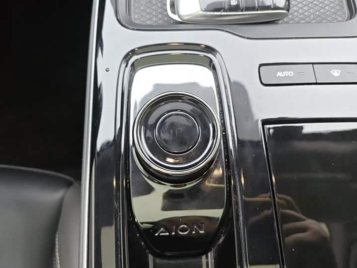 Фото 16 - GAC Aion S Plus