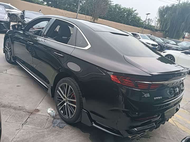 Фото 13 - Geely Preface