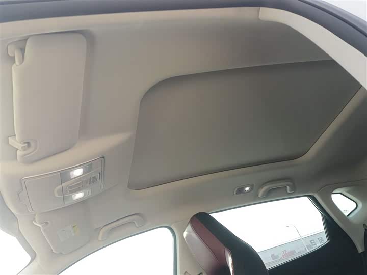 Фото 18 - Changan Oshan X5