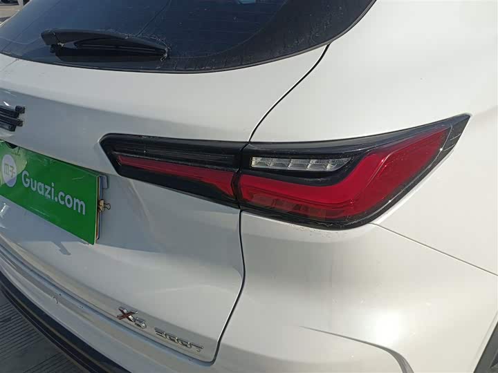 Фото 8 - Changan Oshan X5